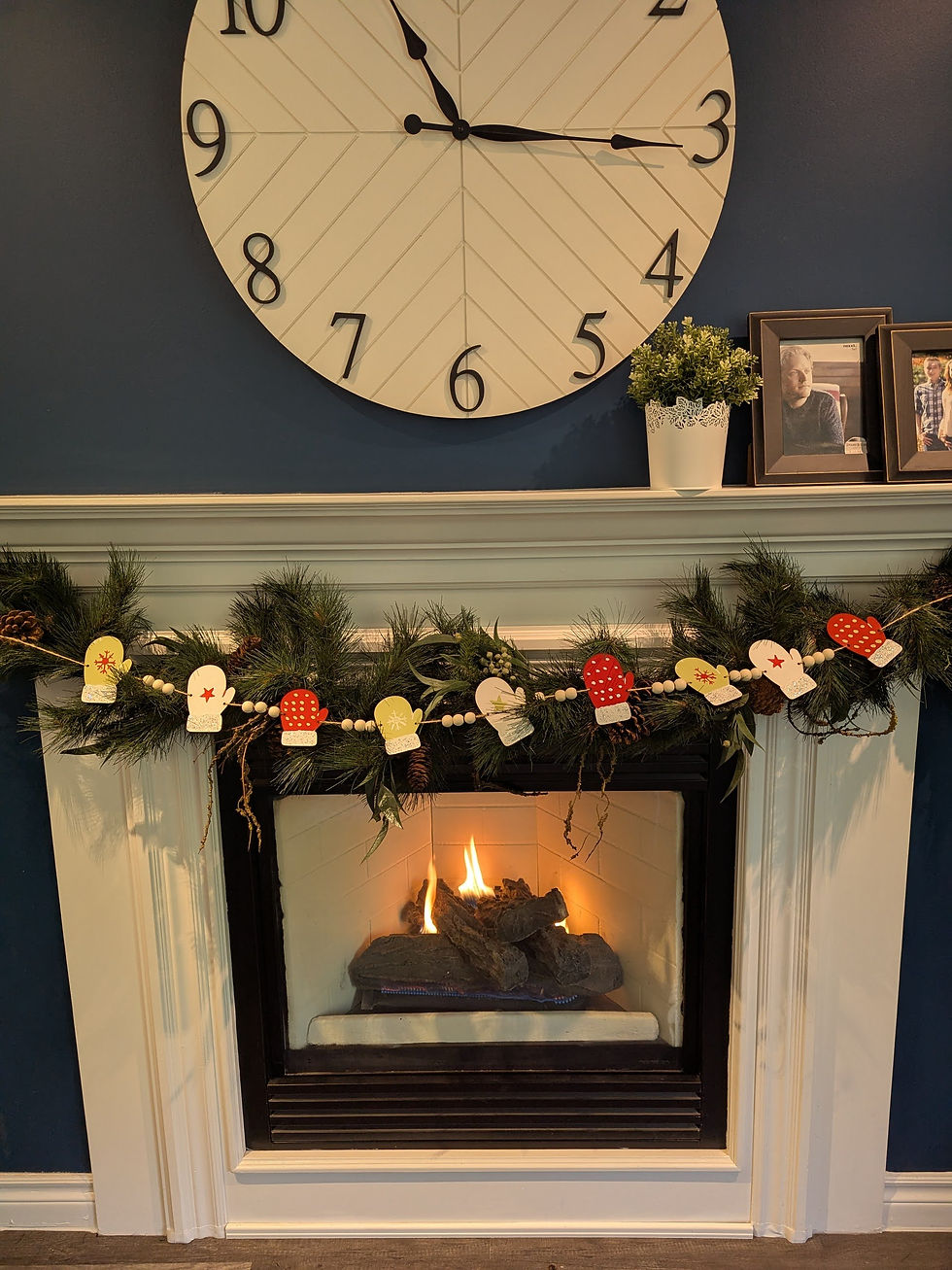 Thumbnail: 3D  DIY Art Project "Mittens" 5ft wooden garland