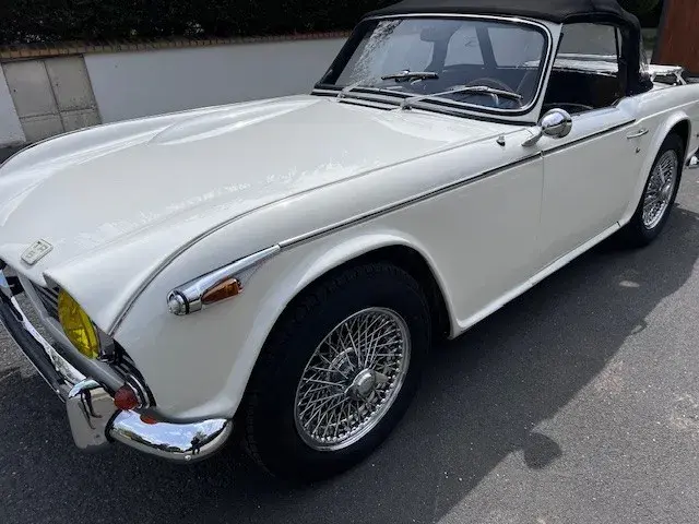 TRIUMPH TR5 PI Cabriolet - 1968