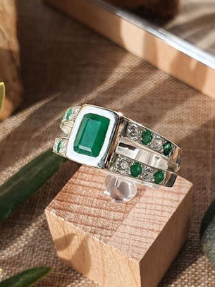 Bague Geve, argent, diamants et émeraudes