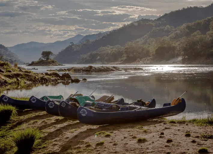 River horse safaris-canoe safaris feel good travel-min.webp