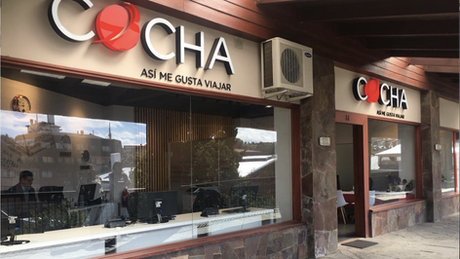 Frontis tienda COCHA