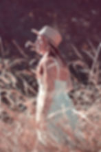 AURORE SOPHROLOGUE ENERGETICIENNE (8).JPG