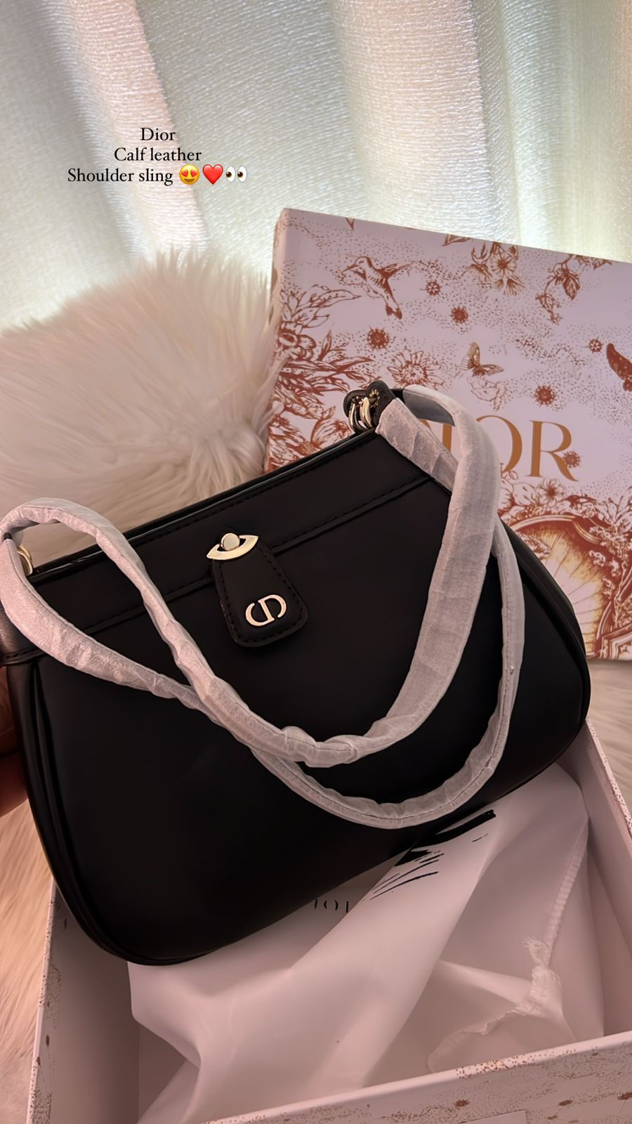 Thumbnail: CHRISTION DIOR SHOULDER BAG