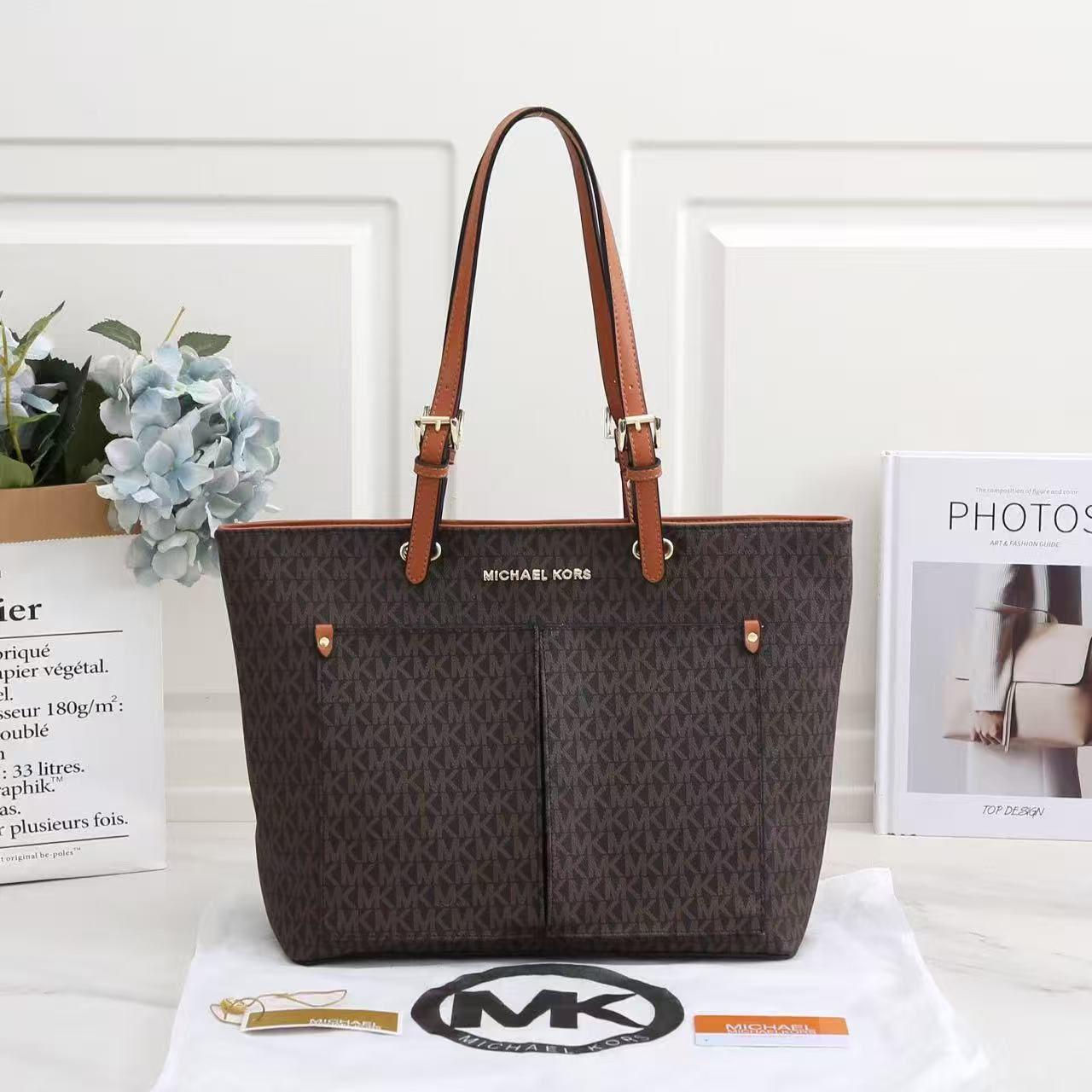 MICHAEL KORS BAG