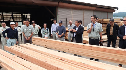 20180929 ラミナ勉強会 第2部 製材研修 (55).JPG