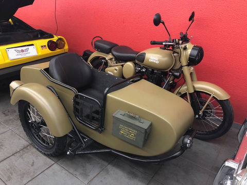 Sidecar M72 – Linha Custom Made – Royal Enfield Classic 500 – Bege – 