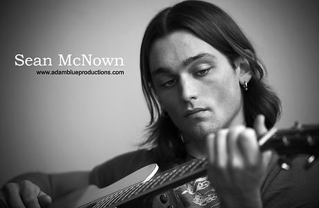 sean mcnown acoustic guitarist singer solo act