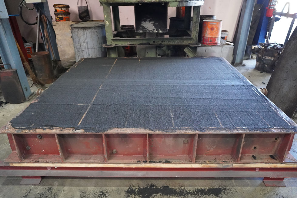 Furan sand molding process for making cast iron and ductile iron