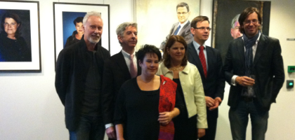 Piet van den Boog portrait of minister Ronald Plasterk revealed at the Dutch Ministry of Education,