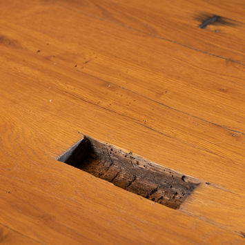 Esstisch Alteiche Detail