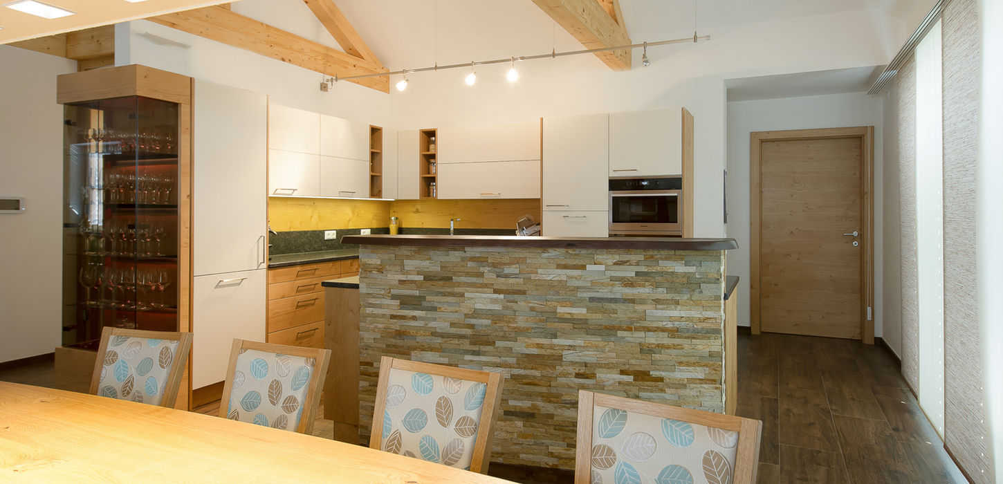 Essbereich Massivholztisch