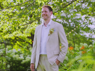 8 Wedding Day Tips for Grooms You Didn't Know You Needed