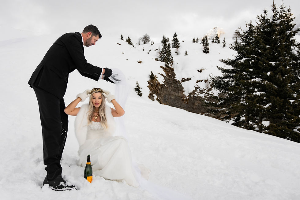 Winter Elopement Dolomites - Passo Rolle