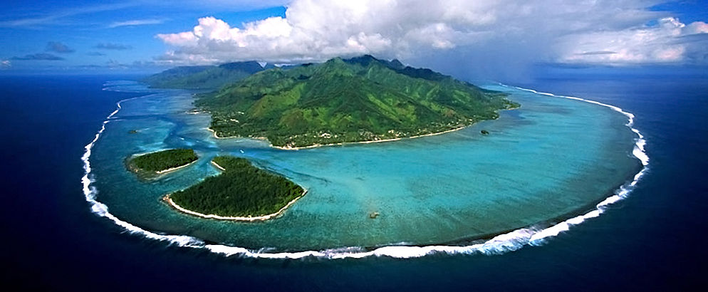 moorea-surf-resort-slide-3.jpg