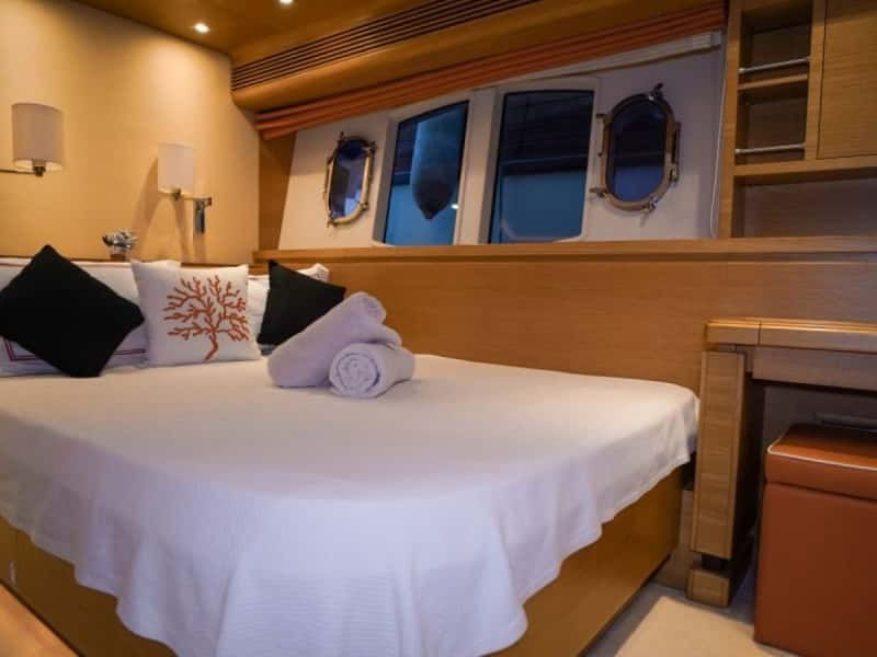 Küçük resim: BB136 - Funda D Motor Yacht - Fethiye Kalkışlı