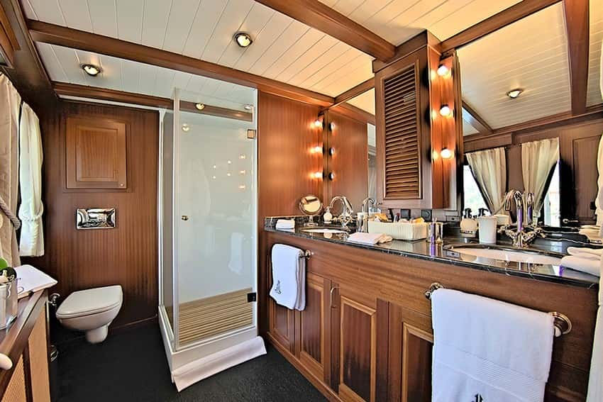 Küçük resim: BB139 - Halas 71 Motor Yacht - İstanbul Çıkışlı