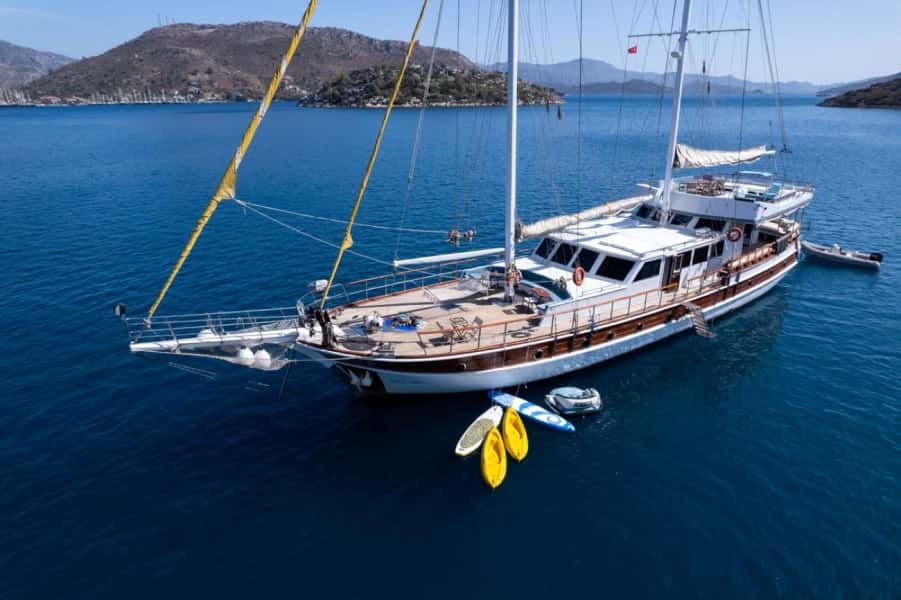 Thumbnail: BB152 - White Swan Gulet