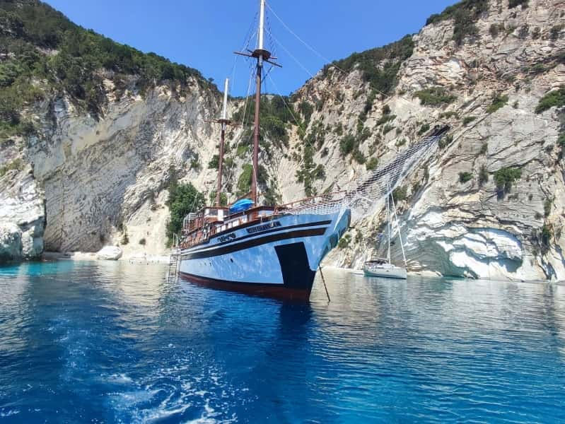 B105 - Aegeotissa II Gulet - Korfu Kalkışlı