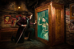 img_q-houdini-3.jpg