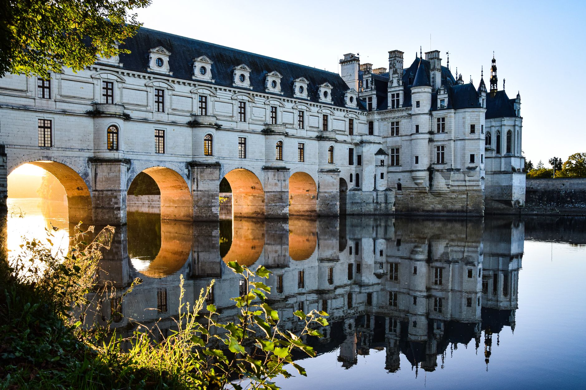 Loire Valley châteaux self-drive — Amboise & Saumur (draft preview)