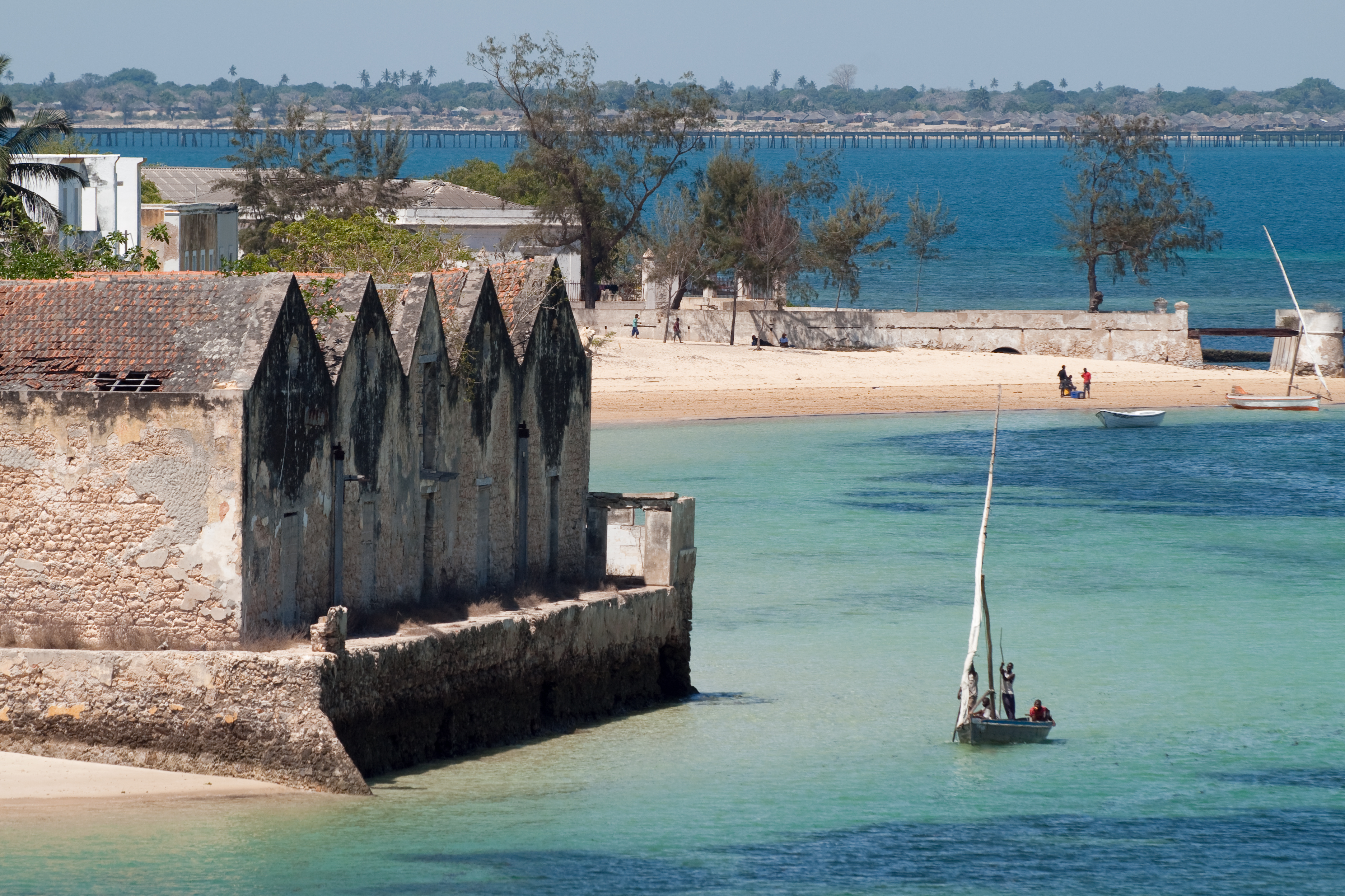 Mozambique — image 3