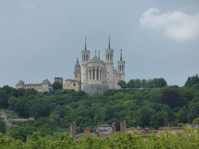 Burgundy — photo 12