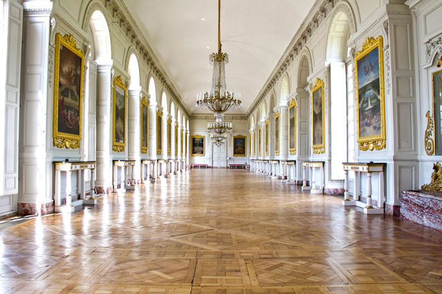 Versailles
