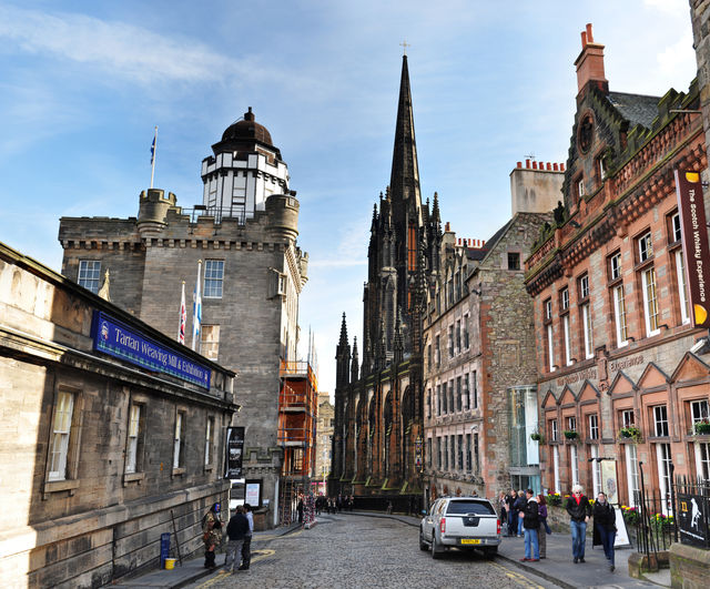 Royal Mile during the Edinburgh festival