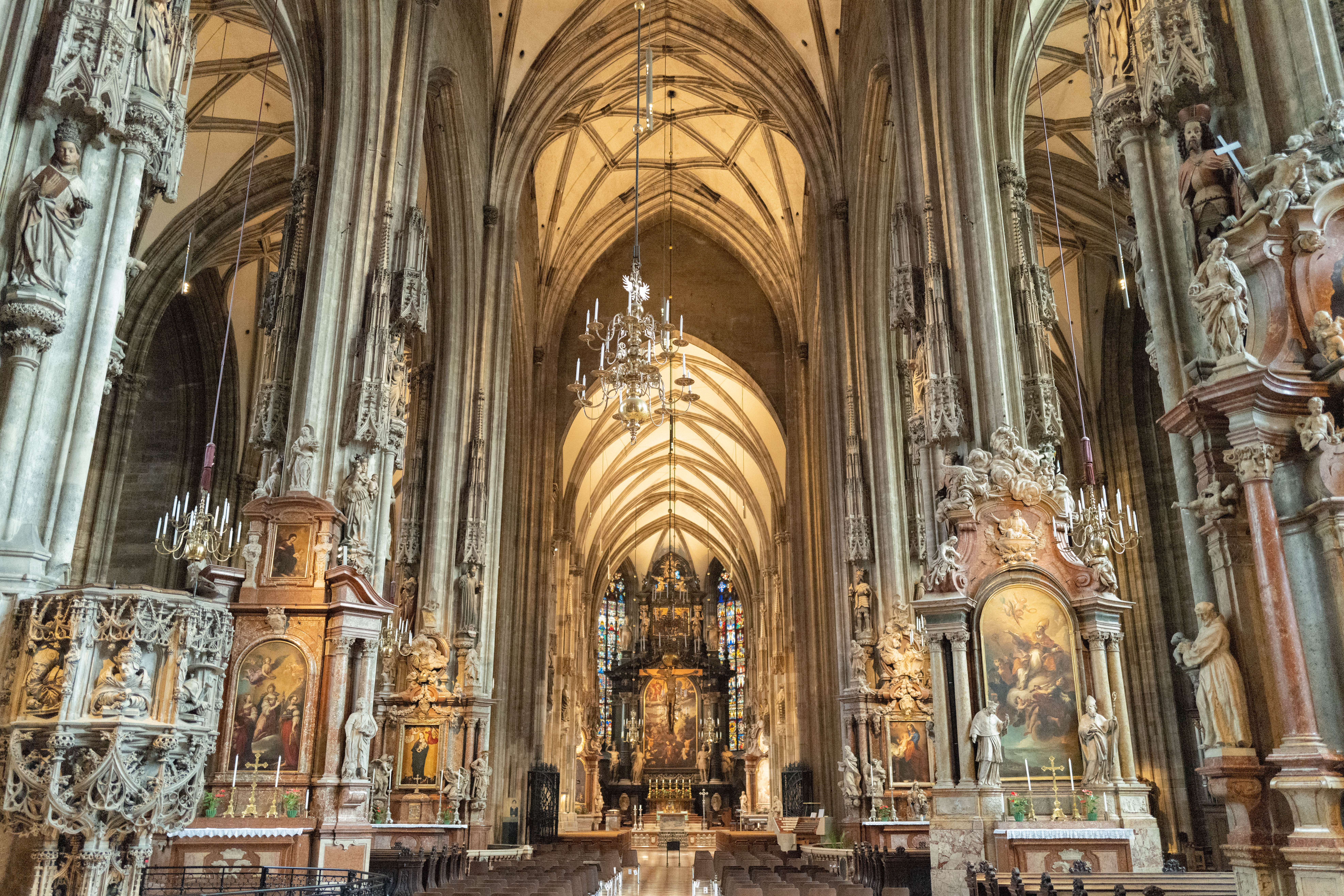 Nave interior of St Stephen's Cathedral, Vienna