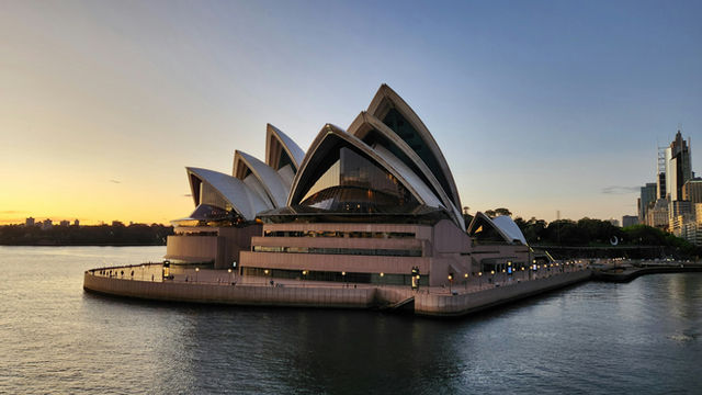 Sydney Opera House with a curved roof