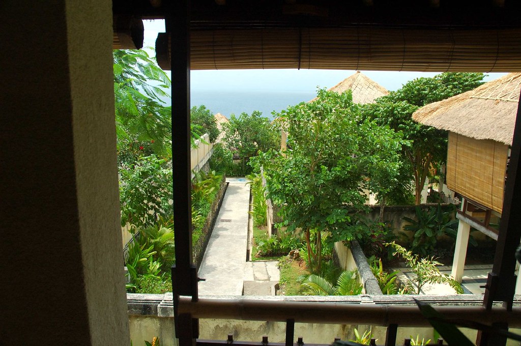 Uluwatu — photo 2