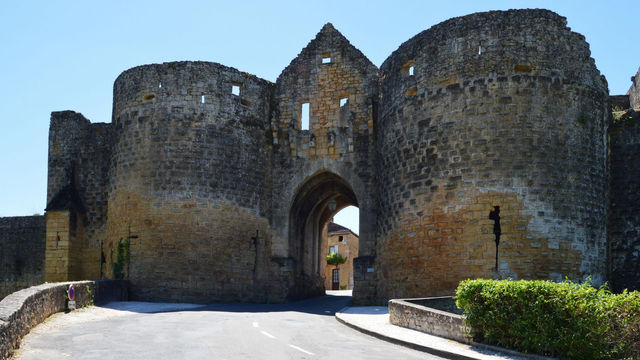Provins