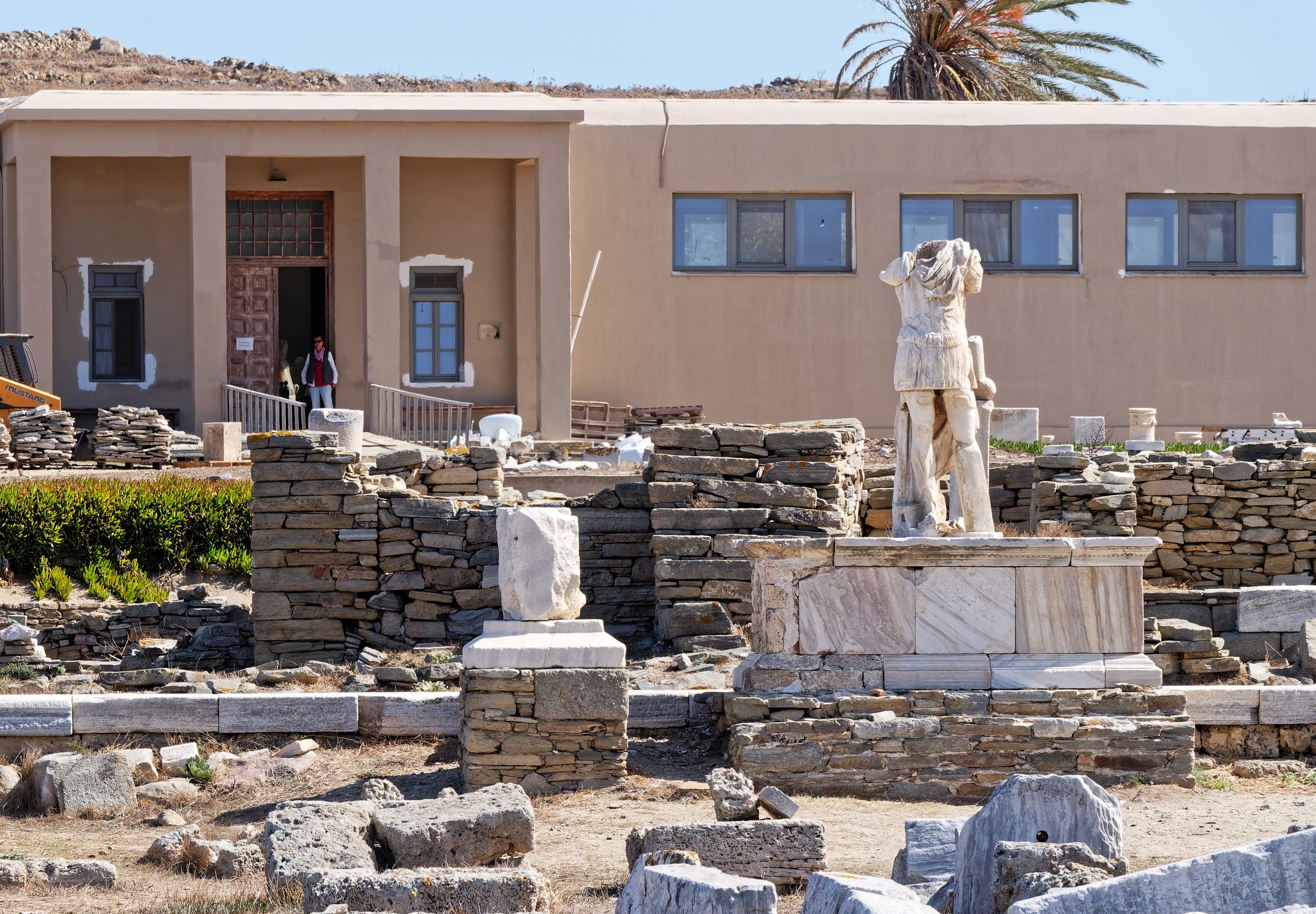 Delos