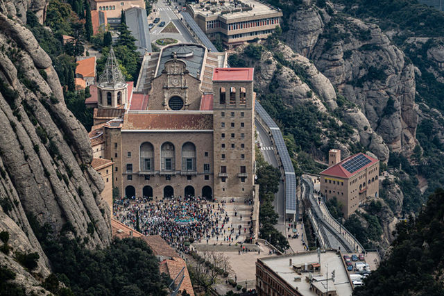 Montserrat monastery & the serrated peaks
