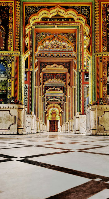 The painted corridor at Patrika Gate