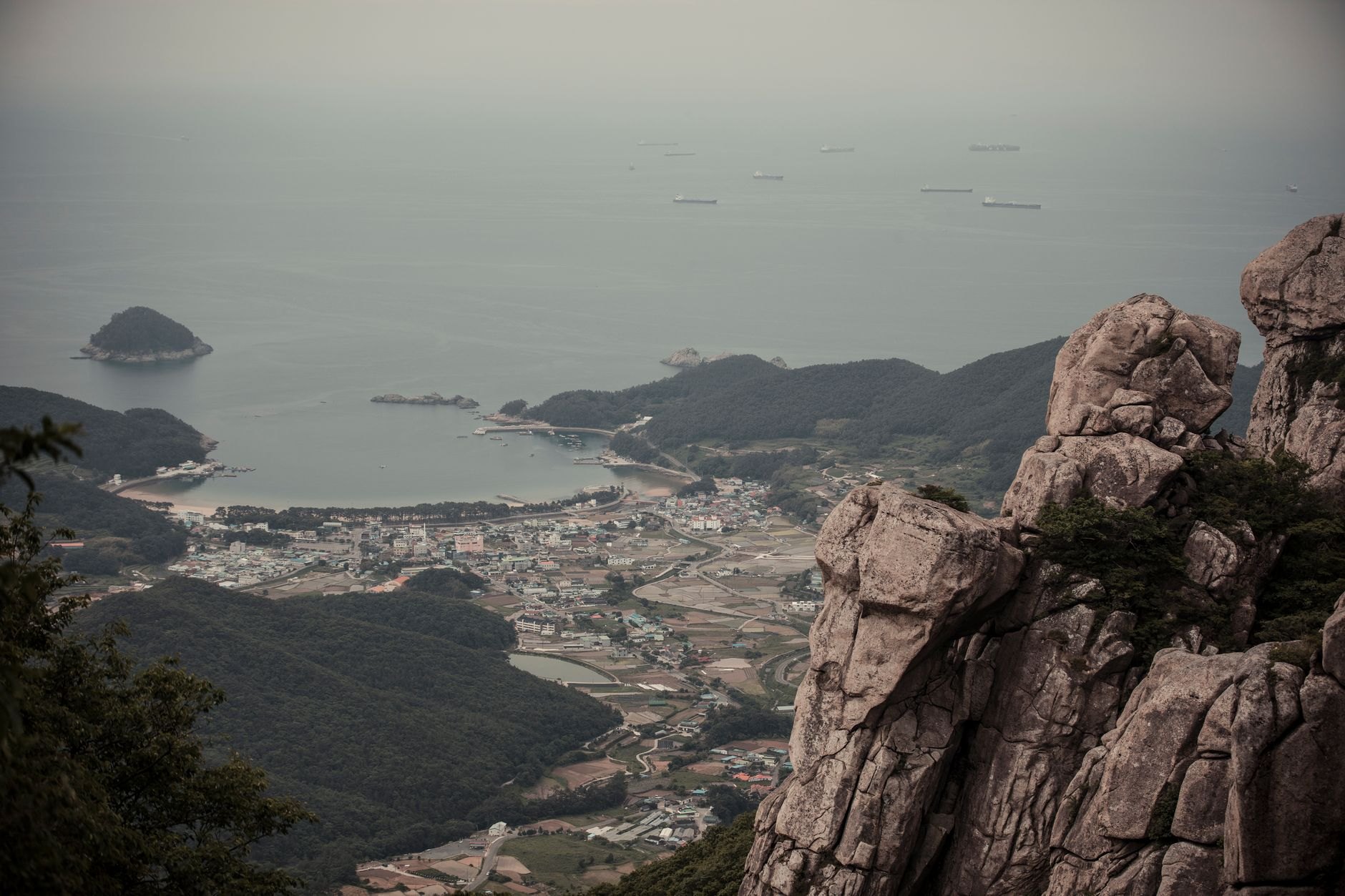 South Korea — image 4