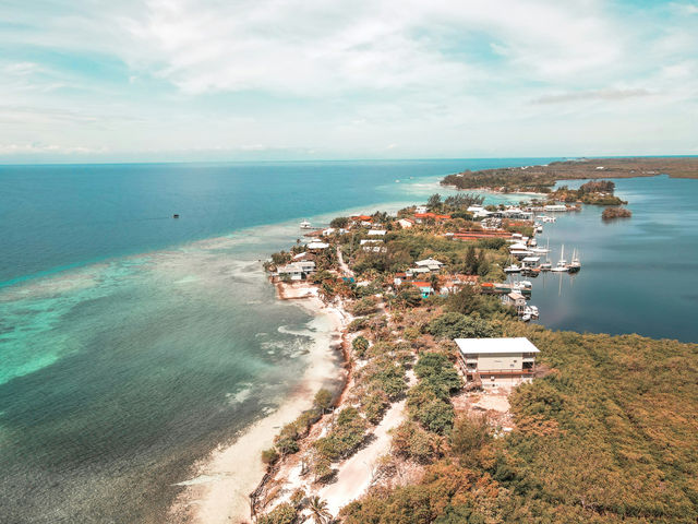 Panoramic view of Utila