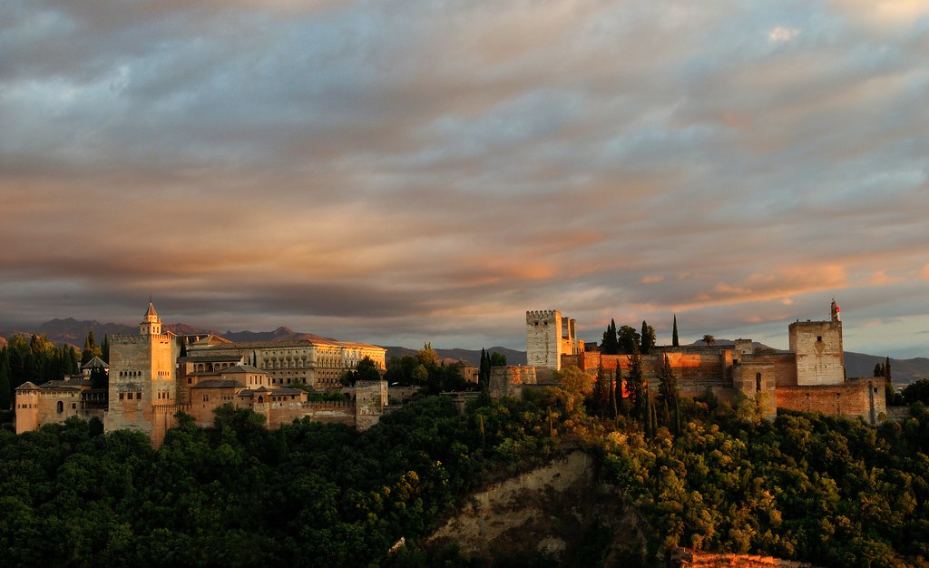 Granada — photo 2