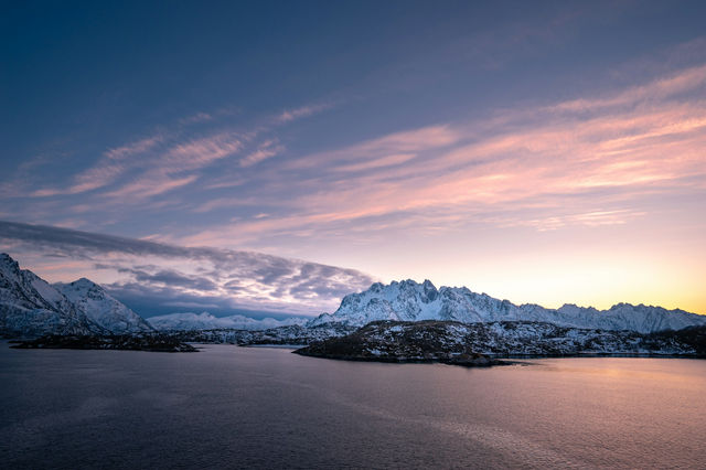 Arctic atmosphere — midnight sun & polar wilderness, Norway/Svalbard