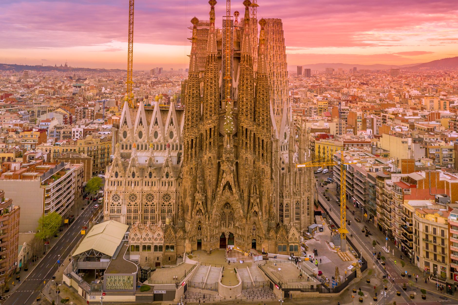 3 Days in Barcelona With Teens: The Perfect Family City Break (2026)