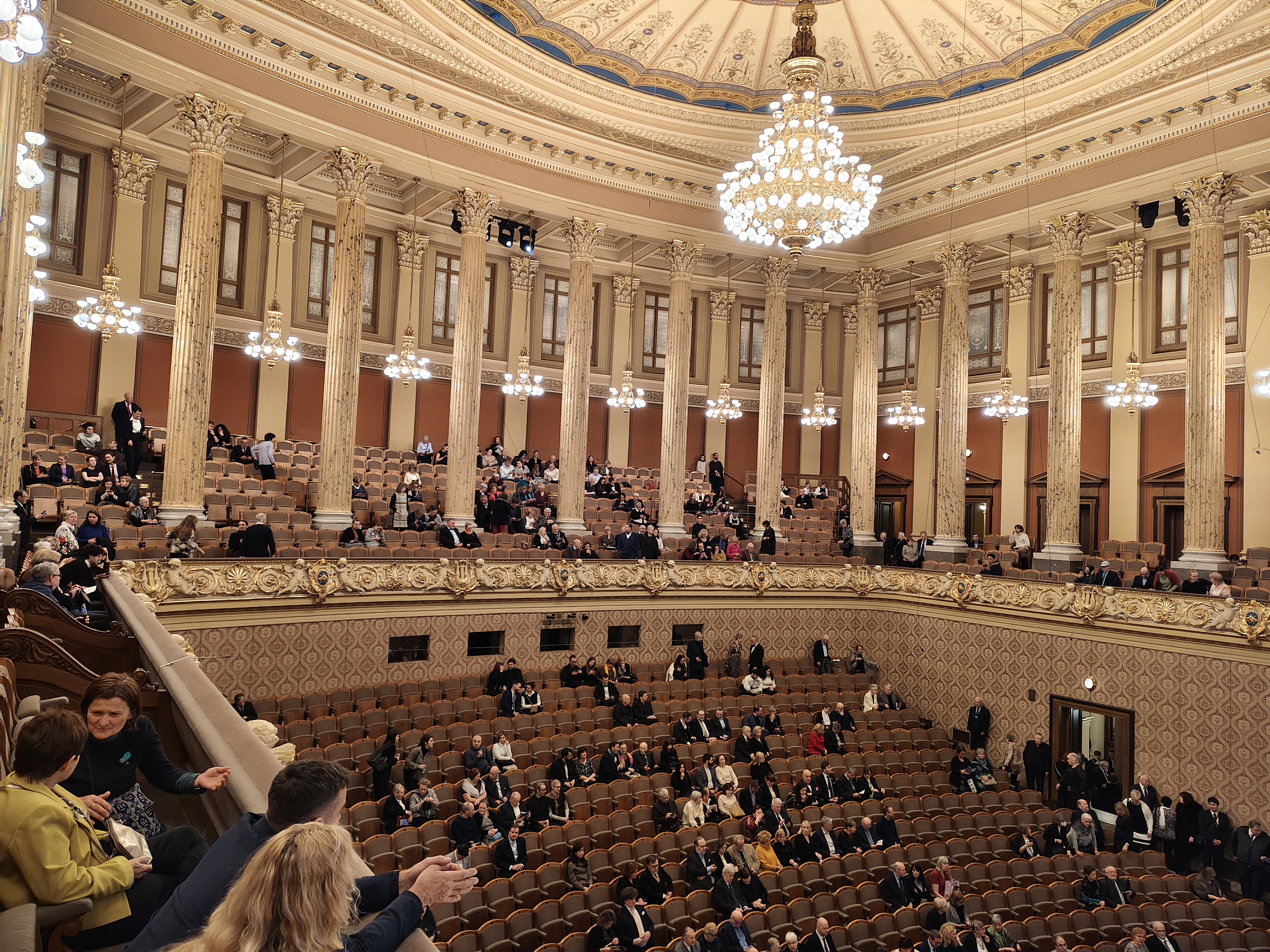 Dvorak Hall stage and organ, Rudolfinum