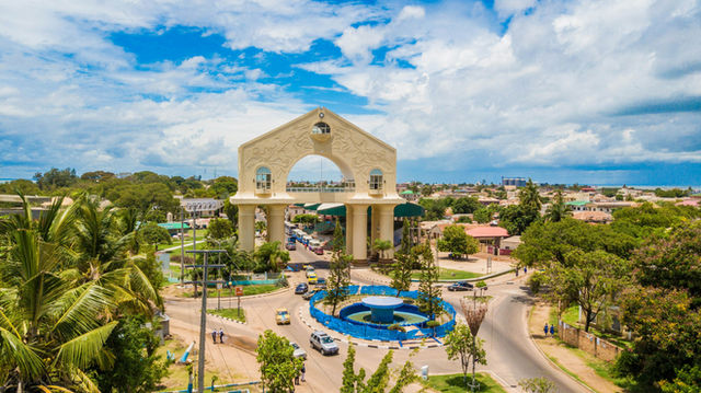 Arch 22 in Banjul, The Gambia’s iconic monument and gateway to the capital, stands tall above a busy roundabout, symbolising national pride and history.