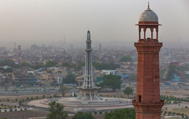 Minar-e-Pakistan and Minaret of Badshahi Masjid Lahore