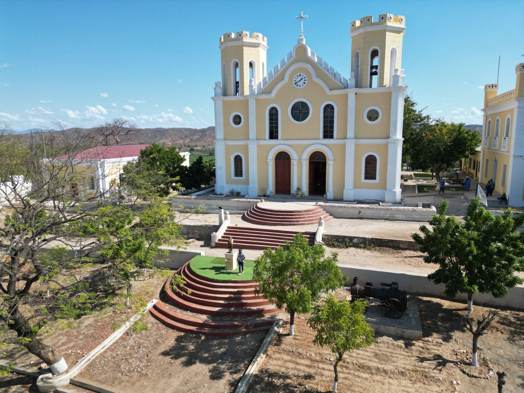 Mozambique — image 1