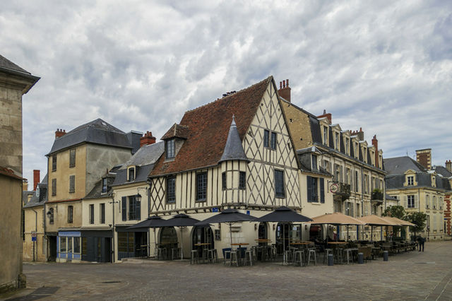 L'viv – the Ensemble of the Historic Centre