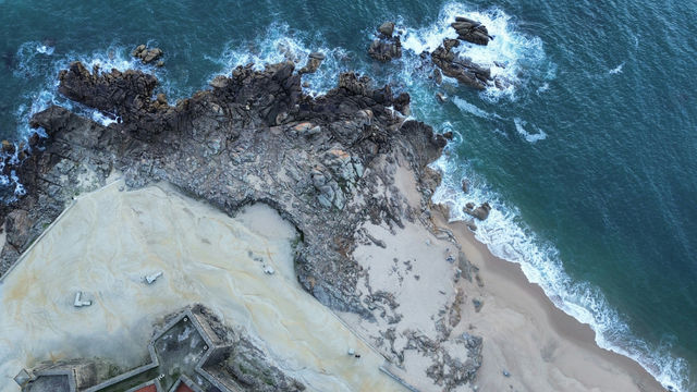 Forte de São João Baptista de Vila do Conde Gliding over the Atlantic shoreline of Vila do Conde, the 17th-century Forte de São João Baptista commands the mouth of the Ave River, its angular stone bas