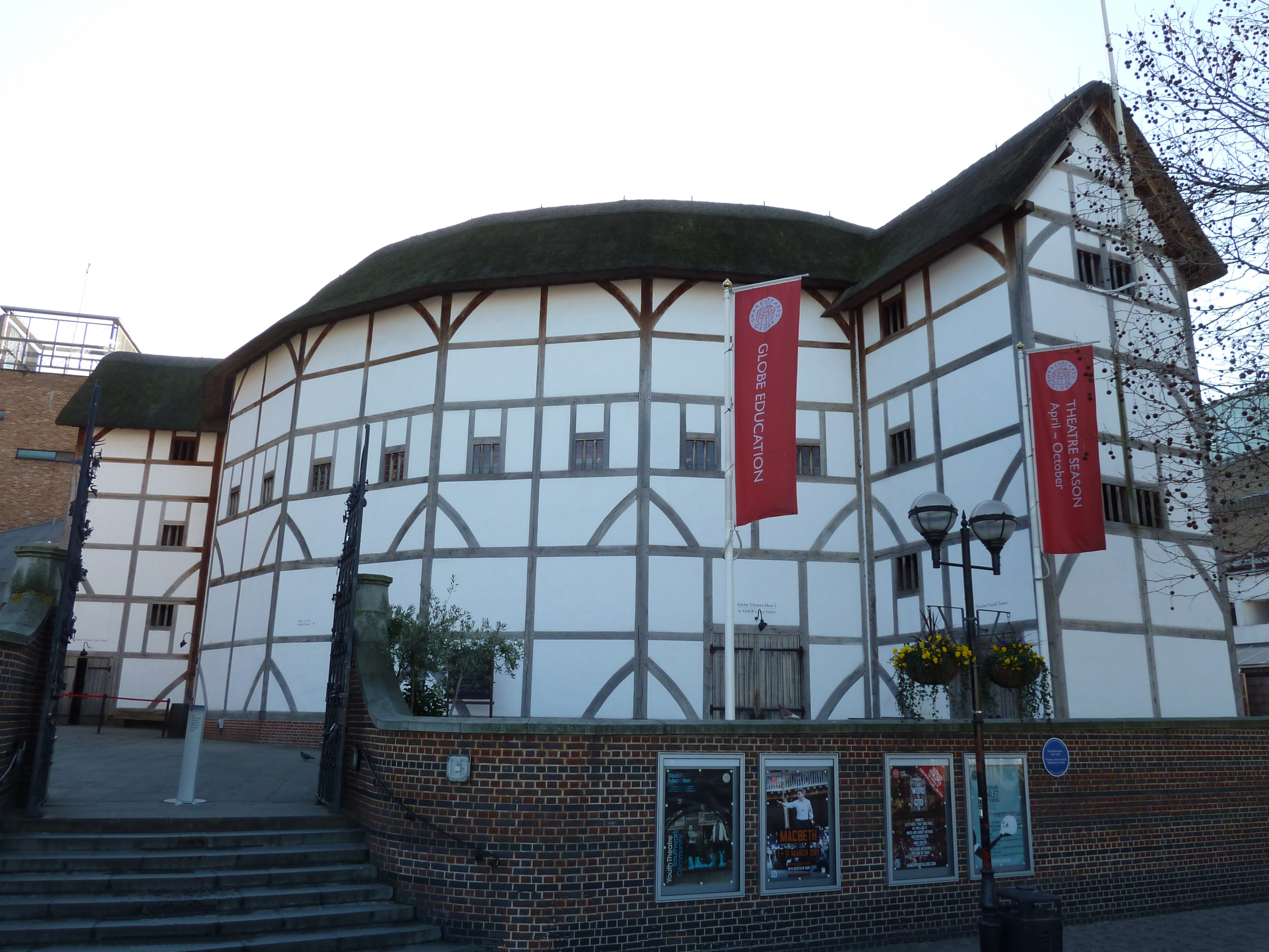 Reconstruction of Shakespeare's Globe Theatre, London