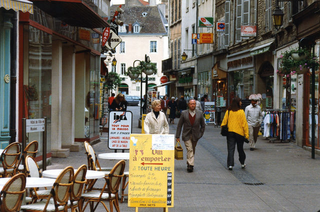 Burgundy — photo 6