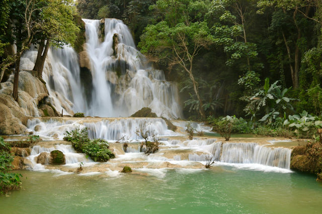 Kuang Si waterfalls🇱🇦