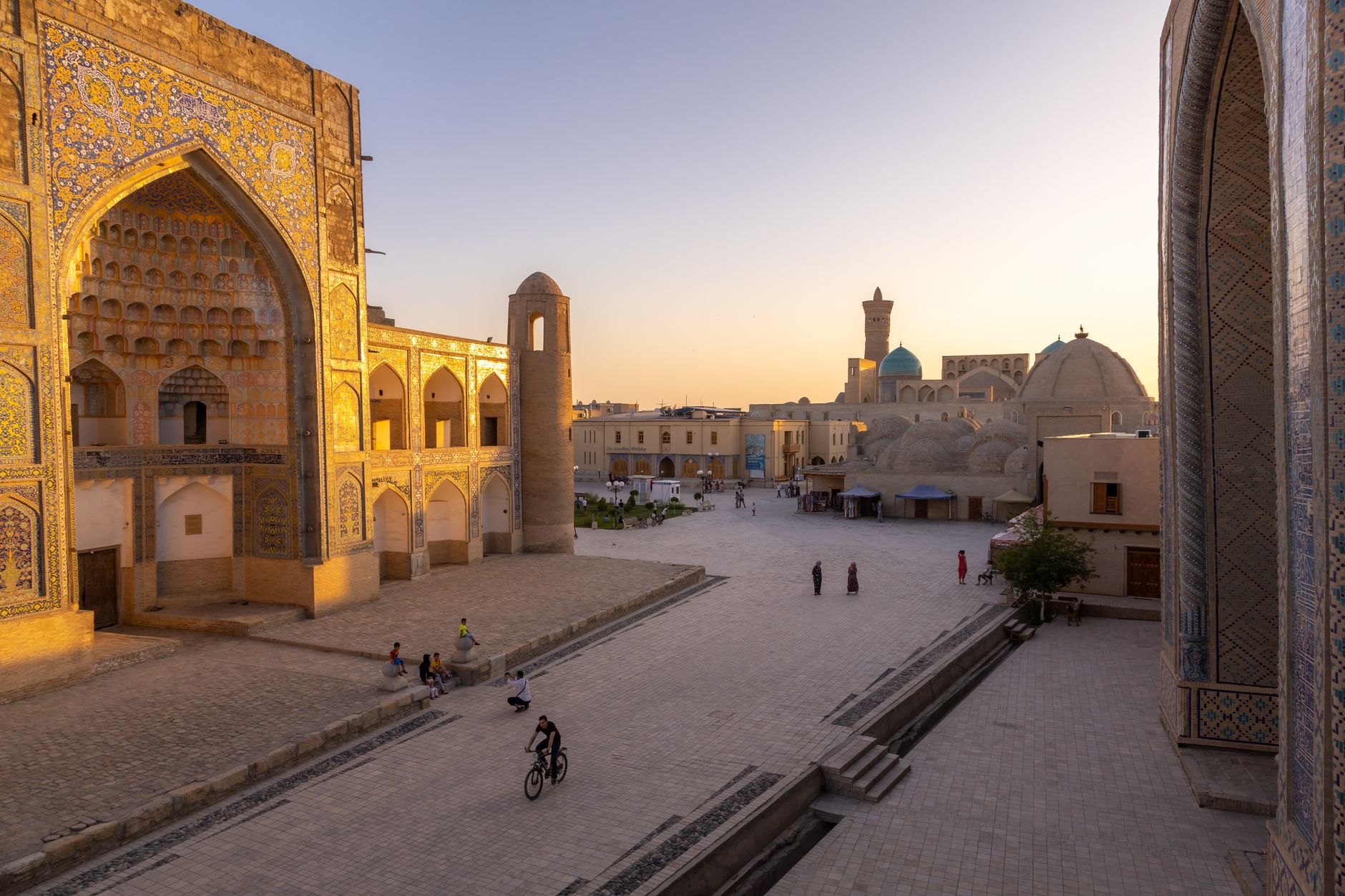 Uzbekistan — image 1